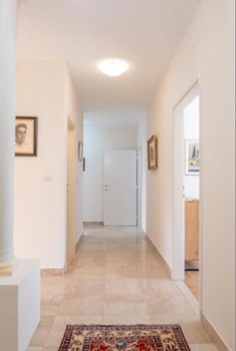 Lori Apartament Split